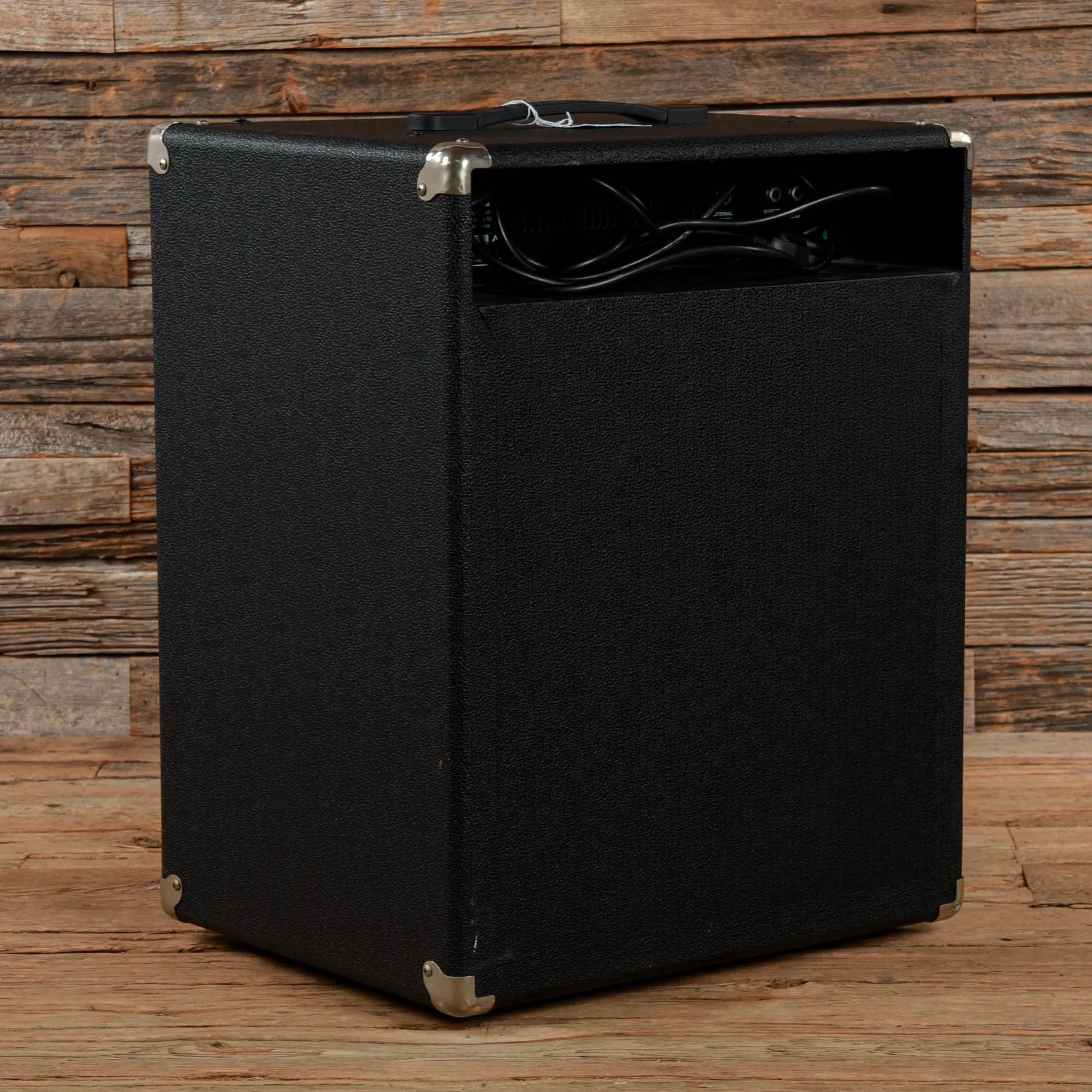 Acoustic B100 Bass Combo