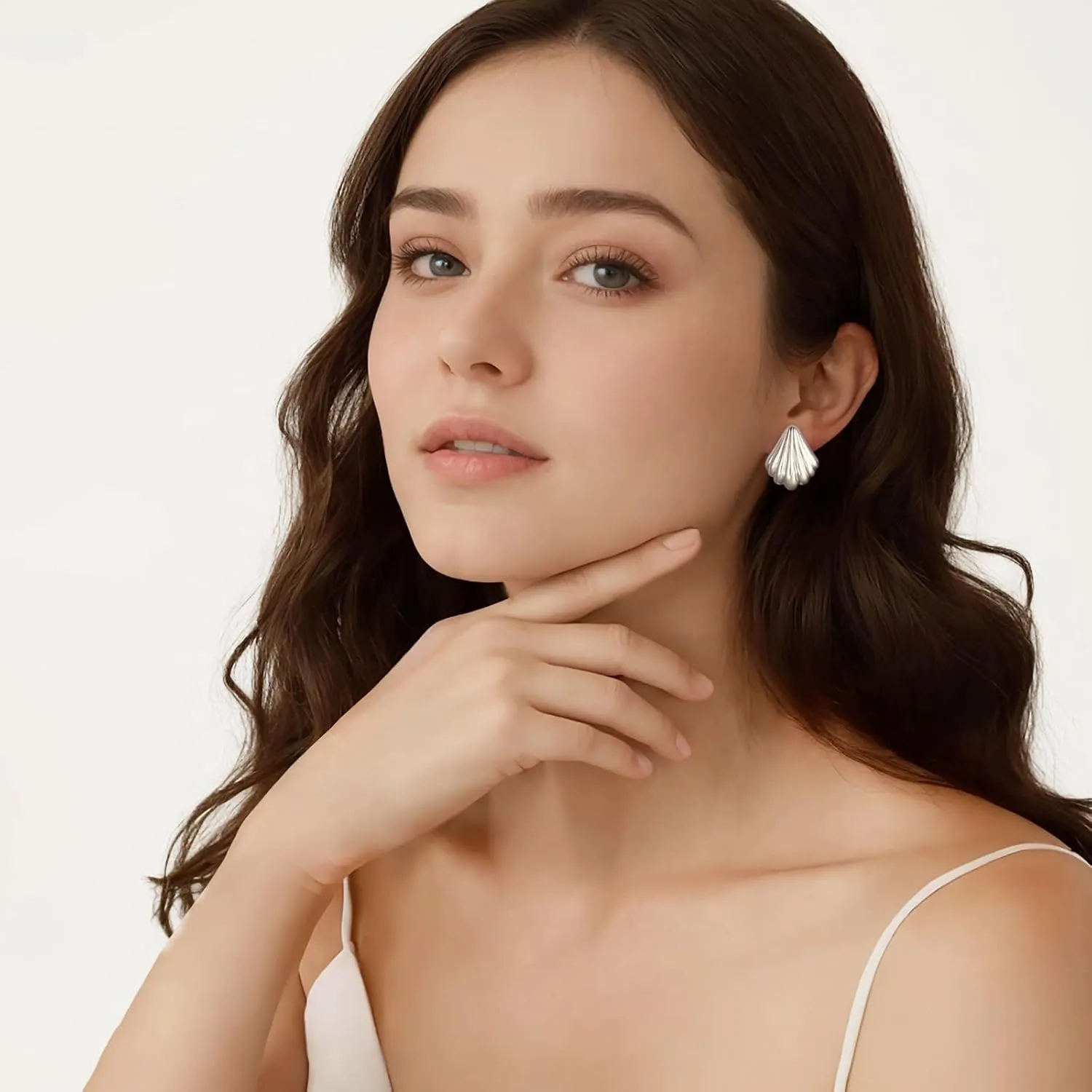 FAMARINE Gold Silver Clip on Earrings Shell Earrings Women