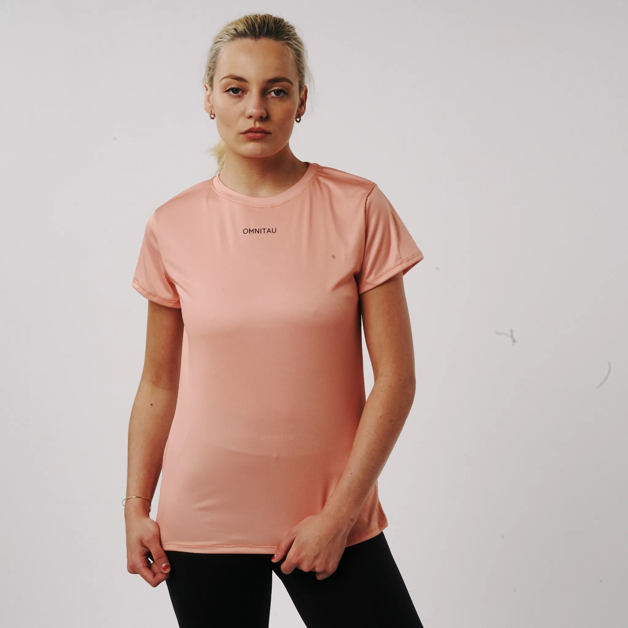 Omnitau Women's Inspire Performance Crew Neck Short Sleeve T-Shirt - Apricot Orange