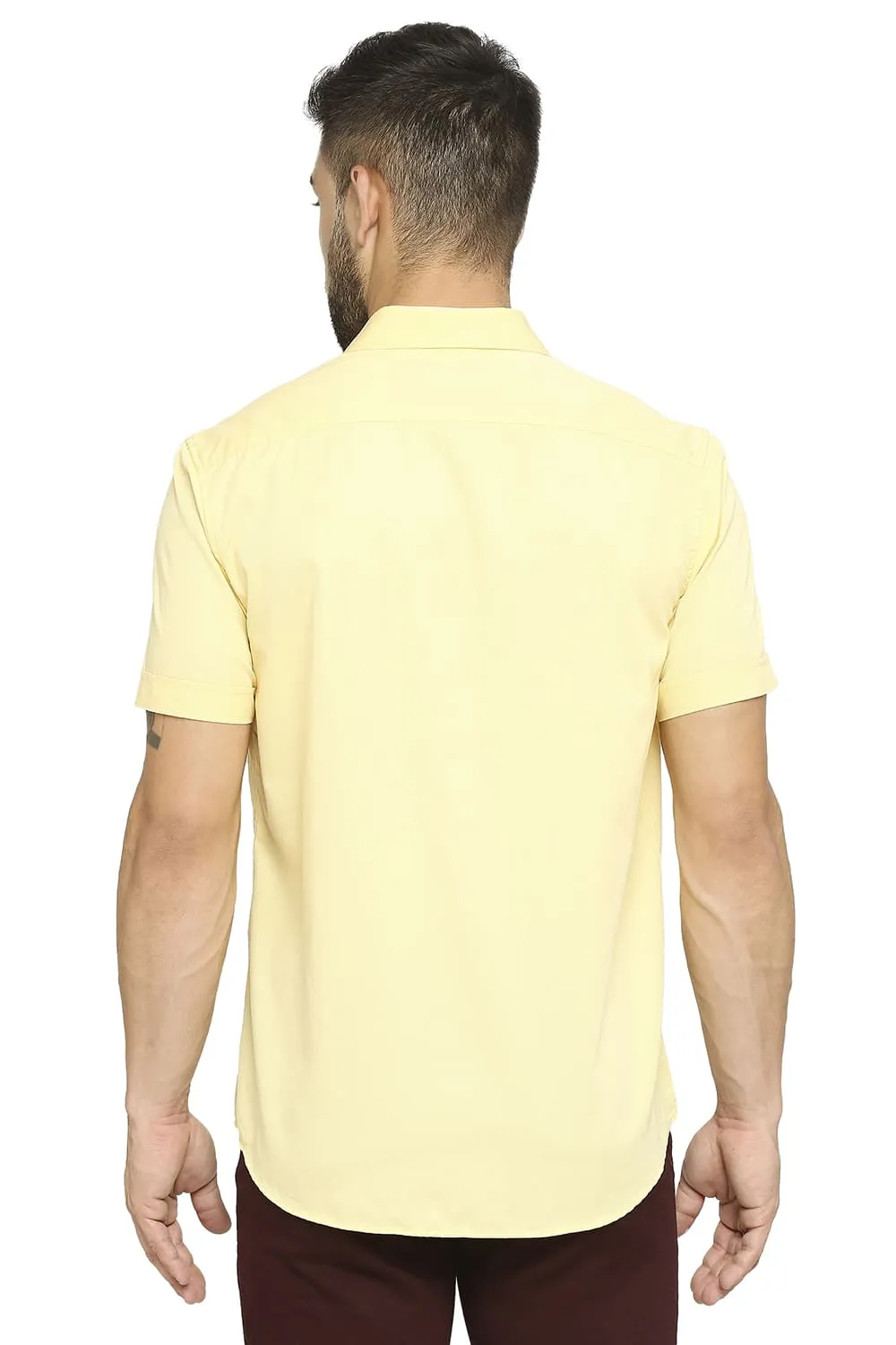 Slim Fit Cotton Polyester Cavalary Twill Halfsleeves Shirt
